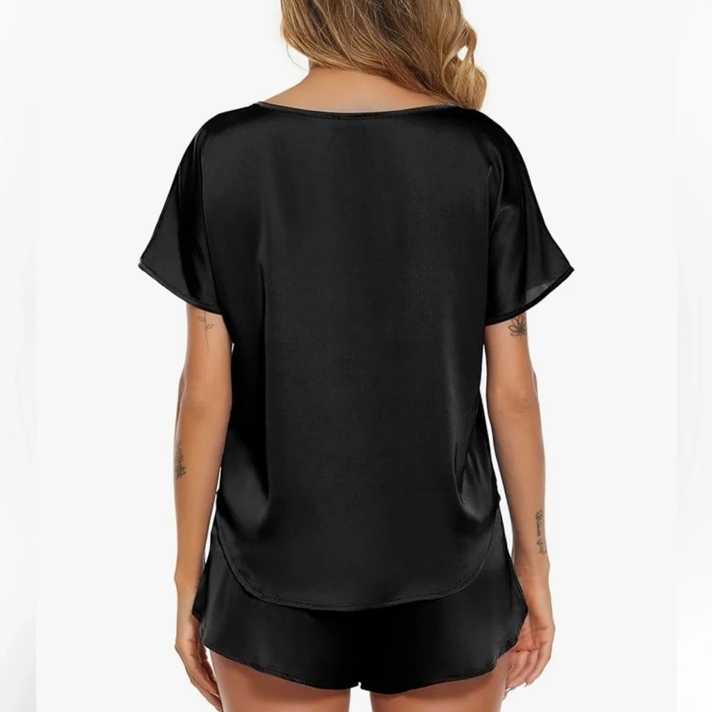 Ekouaer Black Satin Pajama Set - Picture 3 of 11